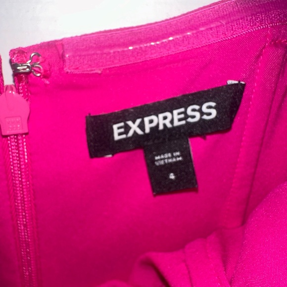 Express Pleated Wide Leg Hot Pink Jumpsuit - Picture 5 of 5